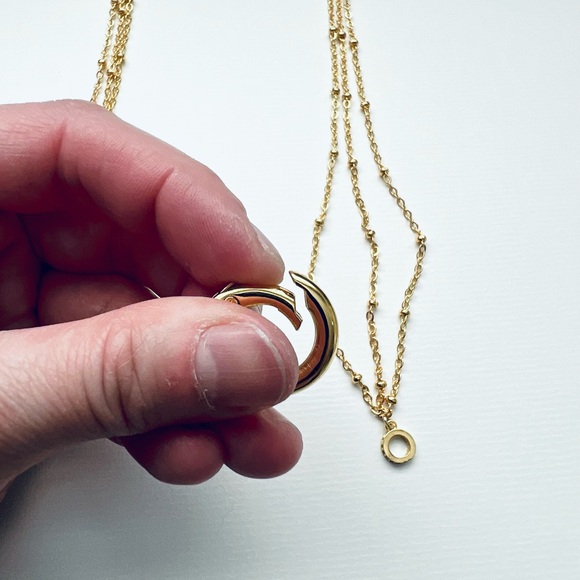 1x triple stainless steel chain with round carabiner 18” - Picture 8 of 16